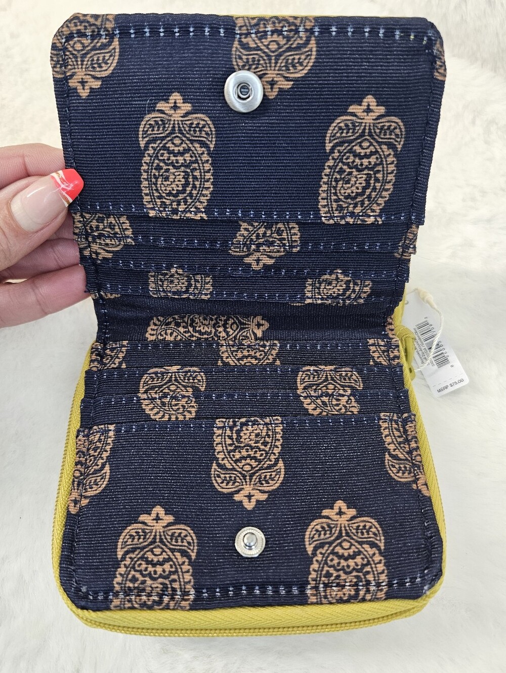 Vera Bradley Golden Olive  Wallet - Picture 6 of 7
